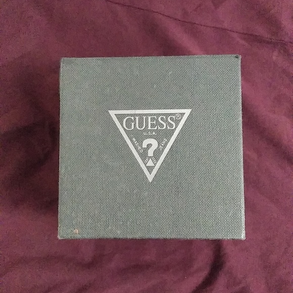 Guess watch - Picture 3 of 8